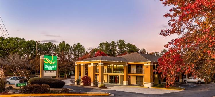 亚特兰大石山品质酒店及套房(Quality Inn Stone Mountain)图片