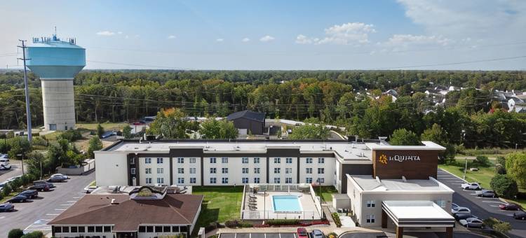 帕塔克森特莱克星敦公园拉昆塔温德姆套房酒店(La Quinta Inn & Suites by Wyndham Lexington Park - Patuxent)图片