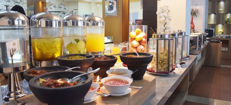 日惹马里奥波罗阿巴迪酒店(Abadi Hotel Malioboro Yogyakarta)图片
