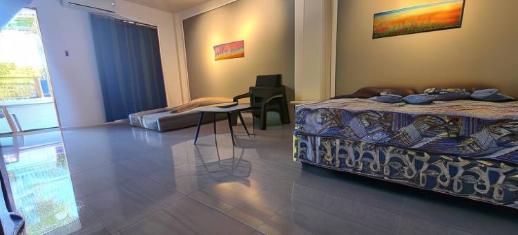 位于卡莫特斯群岛的2卧室别墅-50平方米|带1个独立浴室(Blue Pagoda Rooms)图片