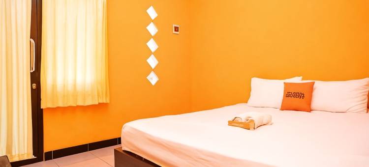 库尔科斯特伊斯兰酒店-近特加尔特兰斯马特(KoolKost Syariah Near Transmart Tegal)图片