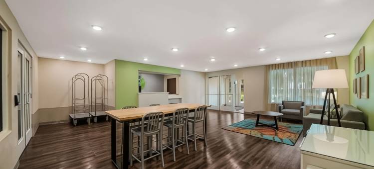 伍德斯普林套房因弗内斯(WoodSpring Suites Inverness)图片