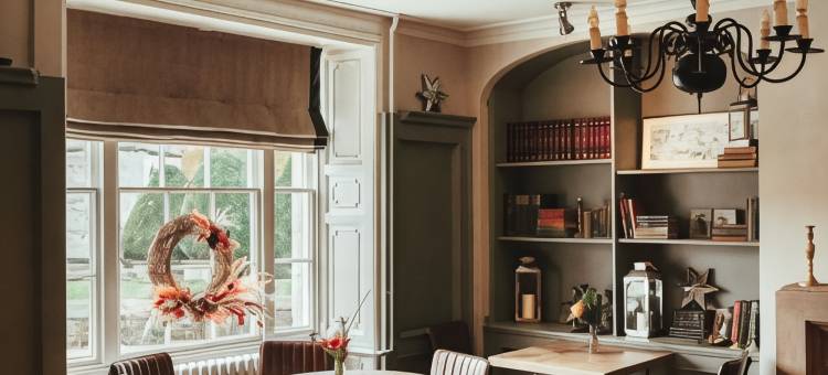 佩恩斯威克猎隼酒店(The Falcon Inn)图片