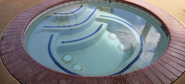 圣乔治美洲最佳套房酒店(America's Best Inn & Suites Saint George)图片