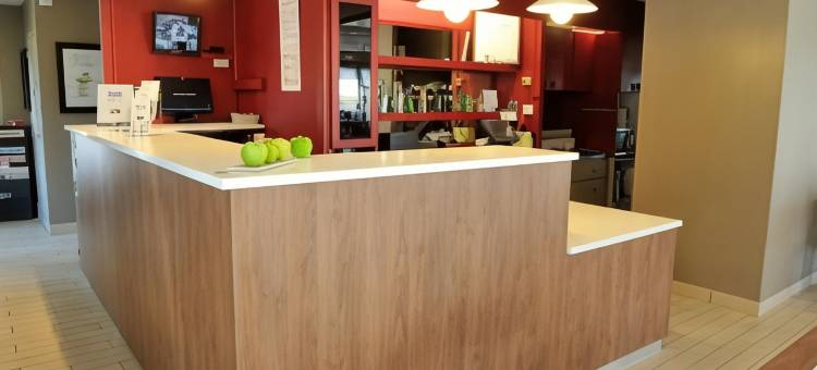 北图卢兹瑟斯库艾康铂酒店(Campanile Toulouse Nord - SESQUIÈRES)图片