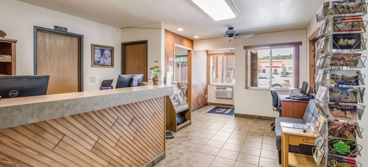 伊康旅馆(Econo Lodge, Downtown Custer Near Custer State Park and Mt Rushmore)图片