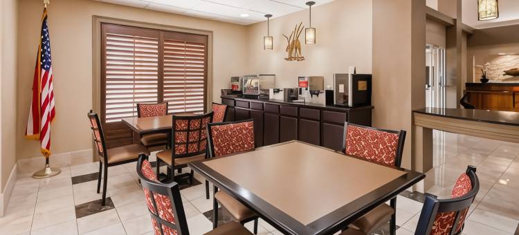 威尼斯市贝斯特韦斯特优质大使优质套房酒店(Best Western Plus Ambassador Suites Venice)图片