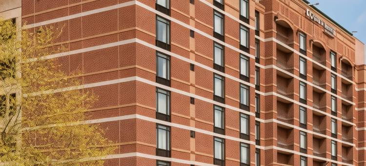 路易斯威尔市区万怡酒店(Courtyard Louisville Downtown)图片