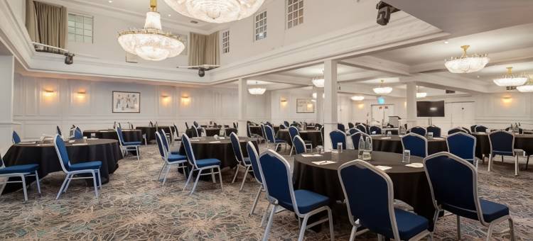 奇格威尔摄政王子酒店，贝斯特韦斯特品质精选(London Chigwell Prince Regent Hotel, BW Signature Collection)图片