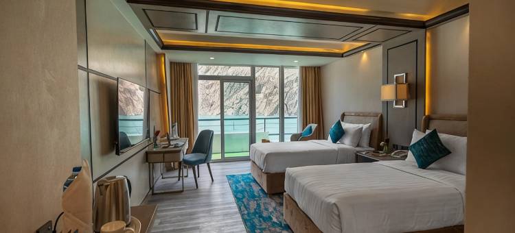 珍珠大陆阿塔巴德湖(Pearl Continental Attabad Lake)图片