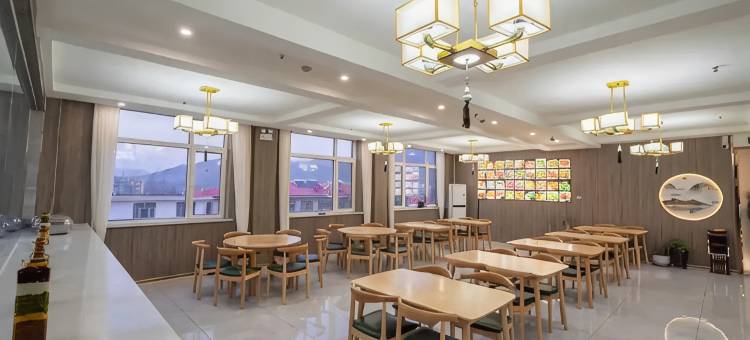 鑫辉商务宾馆(石门店)图片