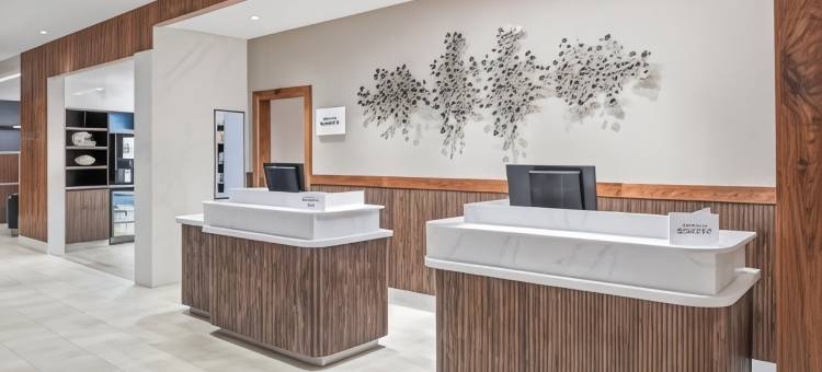 万豪万怡酒店伍德兰德(Courtyard by Marriott Woodland)图片