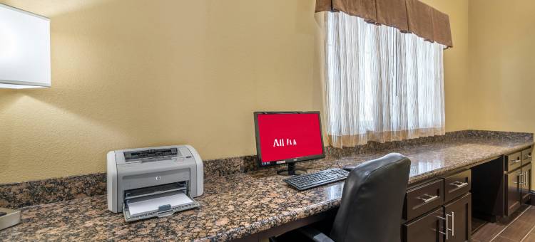 红屋顶套房酒店-萨尔弗斯普林斯(Red Roof Inn & Suites Sulphur Springs)图片