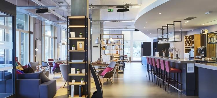 巴黎萨克莱康铂酒店(Campanile Paris - Saclay)图片