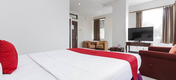 红门酒店3号-近万隆超级商城(RedDoorz Near Trans Studio Mall 3)图片