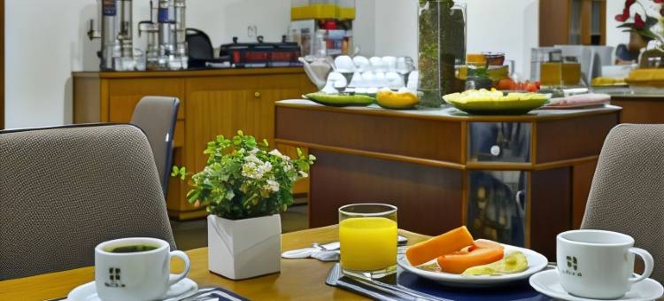 丹酒店快捷里贝朗普雷托酒店，由国家酒店经营(Dan Inn Express Ribeirão Preto by Nacional Inn)图片