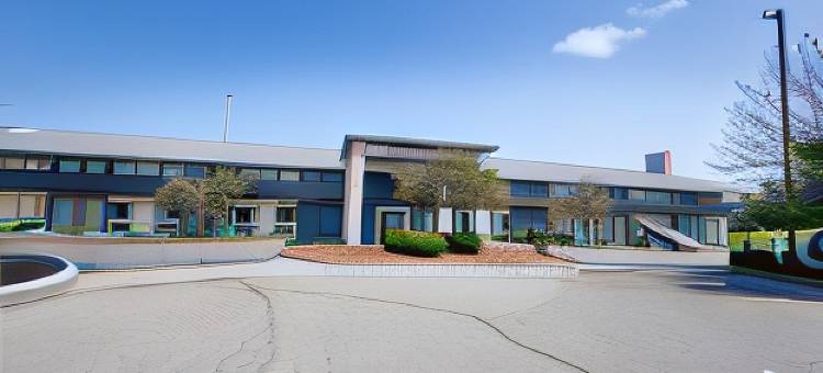 代顿胡伯高地东北戴斯酒店(Days Inn by Wyndham Dayton Huber Heights Northeast)图片