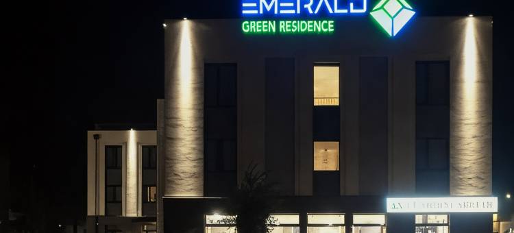 翡翠绿色住所(Emerald Green Residence)图片