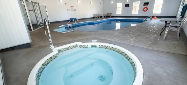 梅迪辛哈特温德姆速8酒店(Super 8 by Wyndham Medicine Hat AB)图片