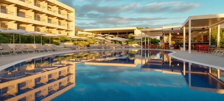 赫瓦尔灯塔酒店(Pharos Hvar Bayhill Hotel)图片