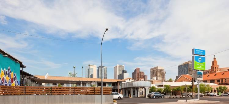 凤凰城市中心贝斯特韦斯特SureStay酒店(Downtown Phoenix Hotel)图片