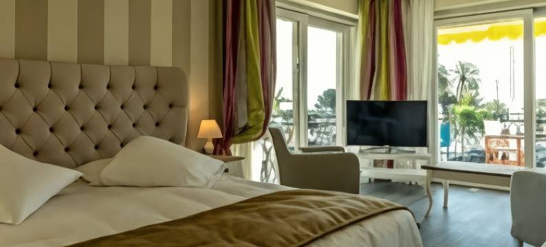 甜蜜生活酒店(La Dolce Vita Hotel)图片