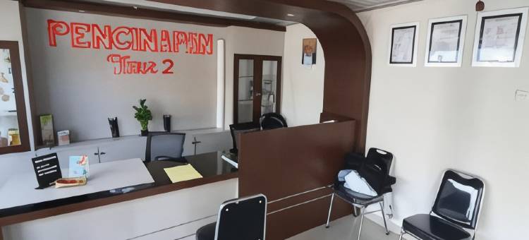 红多兹酒店-近巨港机场2号(RedDoorz Near Palembang Airport 2)图片