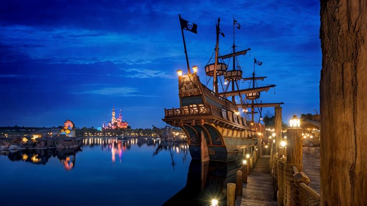 6-day 5-night · Group Tours · Shanghai Disney Resort + Suzhou + Hangzhou + Wuzhen