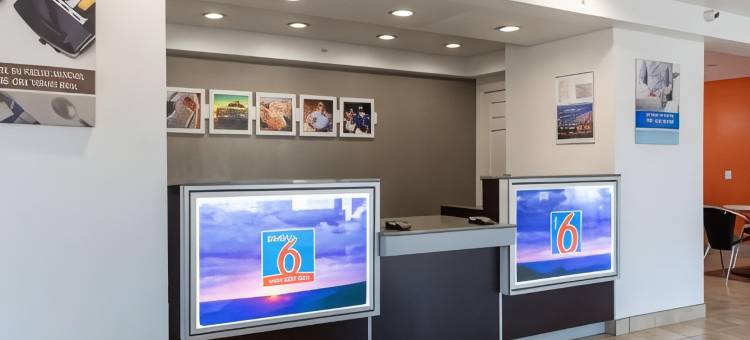 德克萨斯布赖恩 6 号汽车旅馆 - 大学区(Motel 6 Bryan, TX - University Area)图片