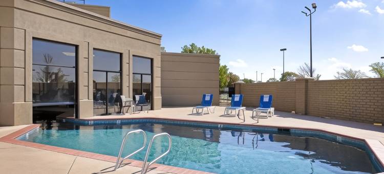 舒适套房酒店威奇托东北(Comfort Inn & Suites Wichita Northeast)图片