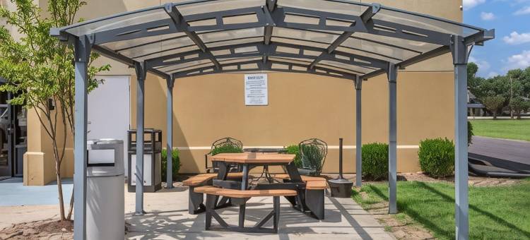 布朗斯维尔I-40舒适酒店(Comfort Inn Brownsville I-40)图片