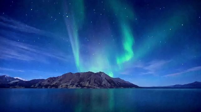 <9天>【白马追光+班夫国家公园】·3晚极光观测+温哥华自由行+露易丝湖+强斯顿峡谷+硫磺山/露易丝湖缆车+可选班夫温泉冰与火双重体验+超丰富冬季活动