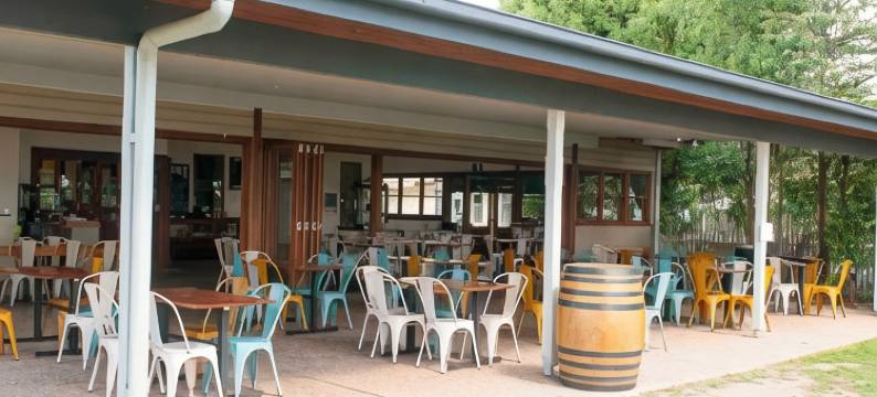 厄马拉酒店(Ulmarra Hotel)图片