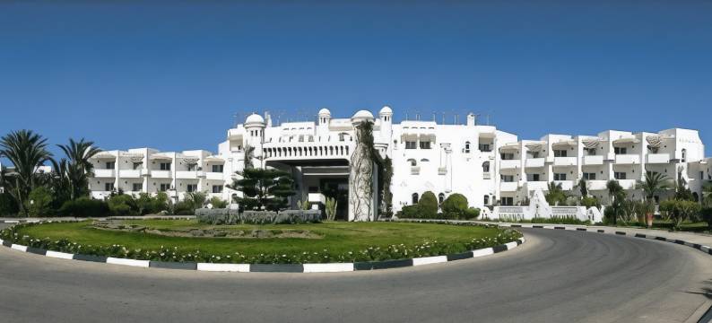 欧尔茂拉迪斯凯尼酒店(El Mouradi Skanes)图片