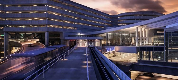 佛罗里达坦帕 6 号汽车旅馆(Motel 6 Tampa, FL)图片