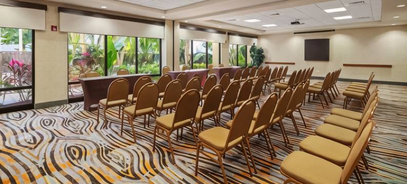 肯德尔贝斯特韦斯特优质套房酒店(Best Western Plus Kendall Hotel  Suites)图片