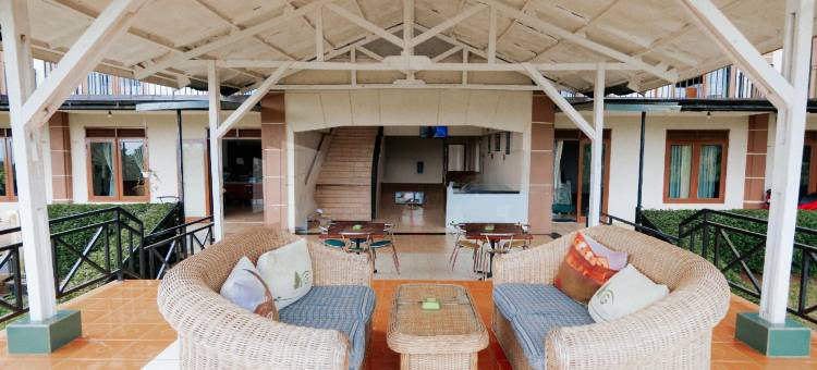 红伙伴普卡克绿谷别墅(Villa Green Valley Puncak RedPartner)图片