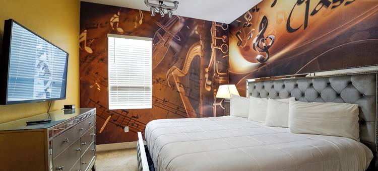 Music Bowling Villa · Heated Pool · Home Theater · Wall-to-Wall TV · Sleeps 40图片