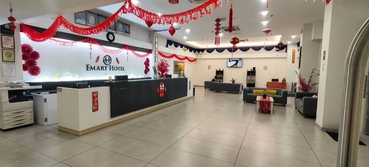 伊玛特酒店-里亚姆(Emart Hotel (Riam))图片