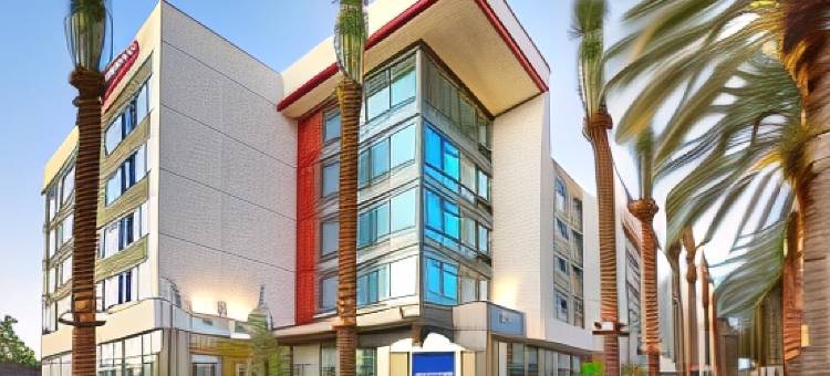 阿纳海姆度假会议中心欢朋套房酒(Hampton Inn & Suites Anaheim)图片