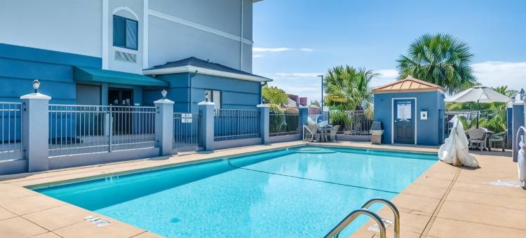 普拉特维尔蒙哥马利戴斯套房酒店(Days Inn & Suites by Wyndham Prattville-Montgomery)图片