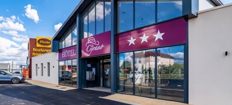 贝尔热拉克康铂酒店(Hôtel le Cyrano Bergerac)图片