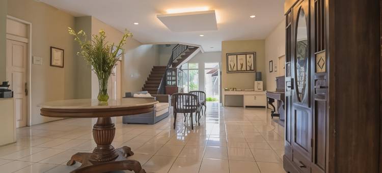 红多兹酒店-近UPI塞蒂亚布迪2号(RedDoorz Near Upi Setiabudi 2)图片