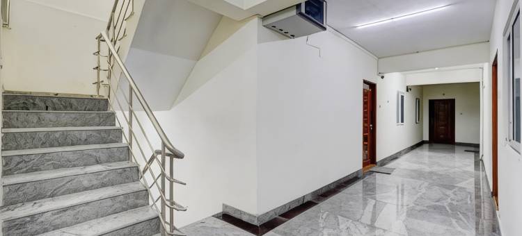 Hotel O Chennai Karanai Main Road图片