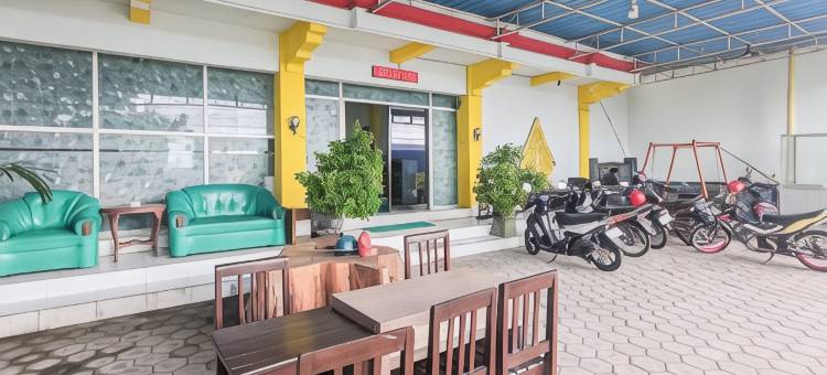 Hotel Gunting Asri Ngawi RedPartner图片