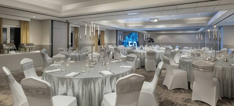 都铎公园乡村俱乐部万豪德尔塔酒店(Delta Hotels Tudor Park Country Club)图片