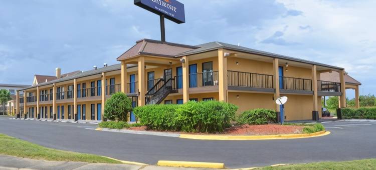 桑蒂温德姆呗盟酒店(Baymont by Wyndham Santee)图片