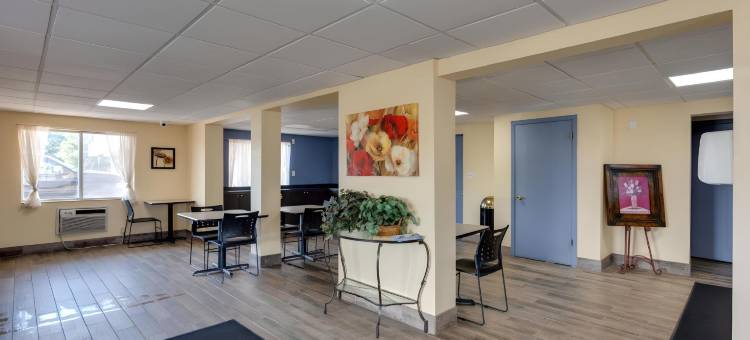 I-80 旅馆及套房(I-80 Inn & Suites)图片