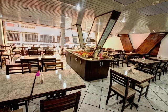 Hotel Praiamar Over view