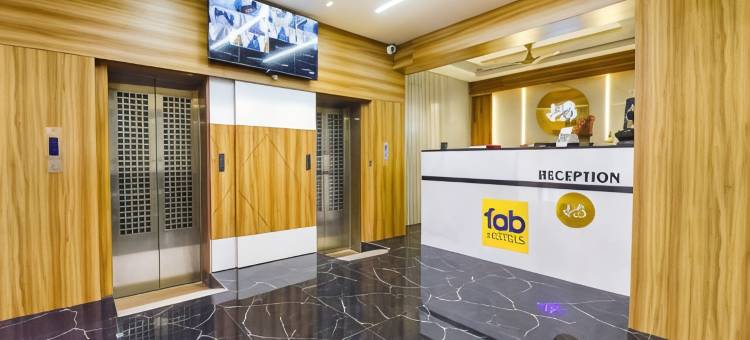 Fabhotel 布利斯(FabHotel Bliss - Inside Suryam Trade Centre)图片